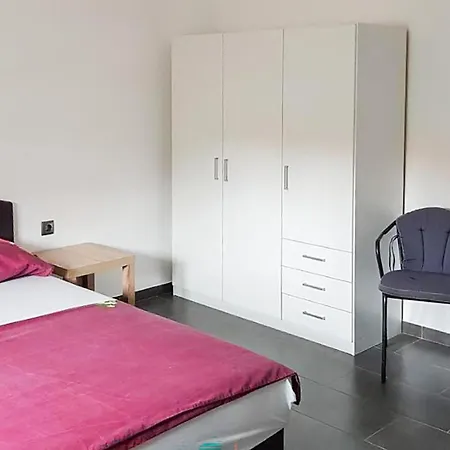 Apartament 1 Bedroom Cozy In *